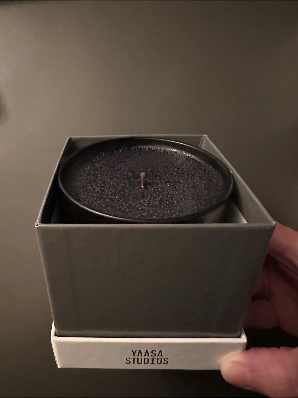 Yaasa Studios - Eleven Fifteen Scented Candle - Black Glass Candle (Unused)